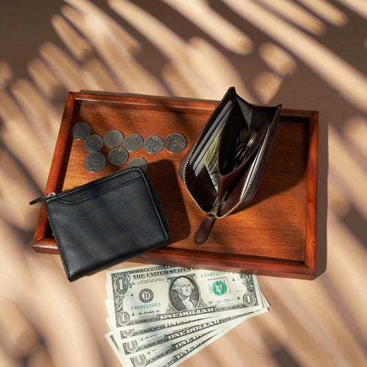 Zip-fastening wallet|Soft Leather