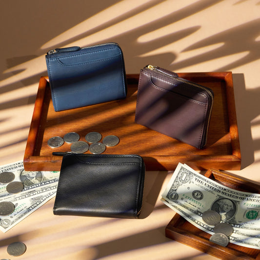 Zip-fastening wallet｜Soft Leather